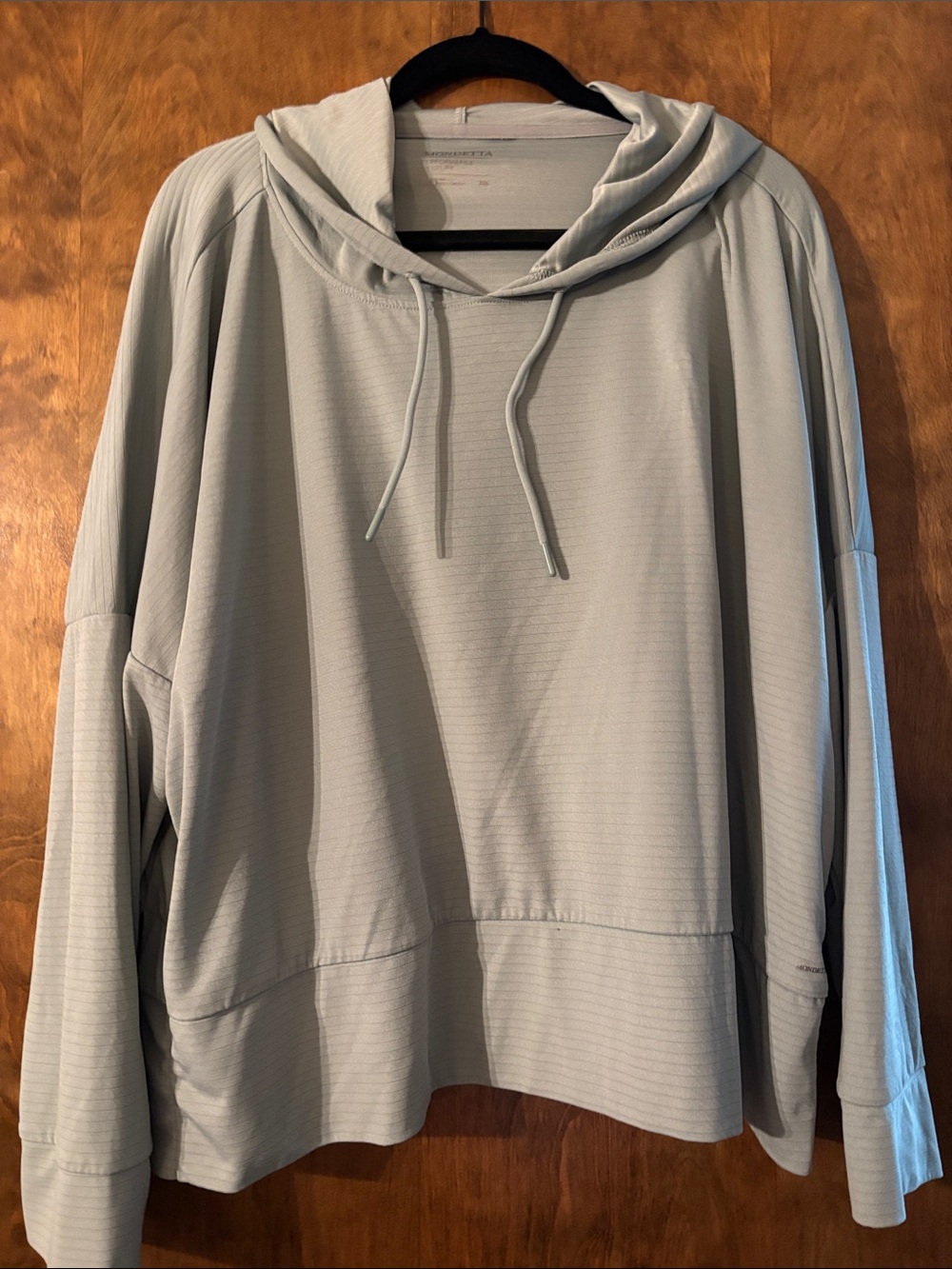 Mondetta Light Green Pullover Hoodie